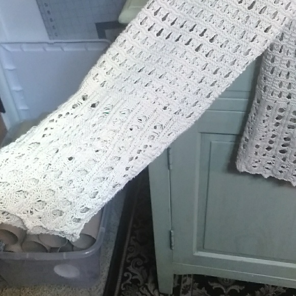 Sweater - Picture 4 of 5